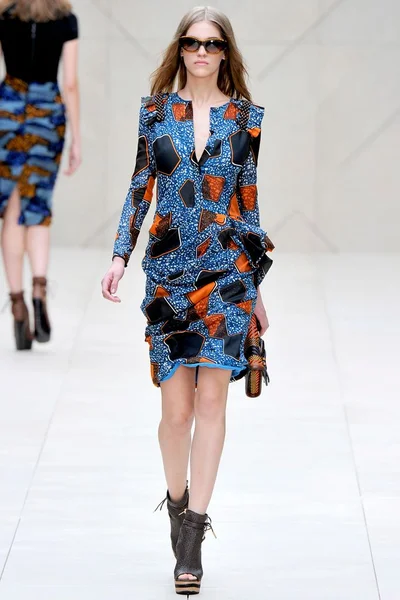Look 22